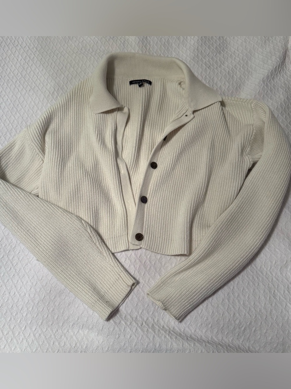 Kendall & Kylie Ribbed Button-Up Cardigan in Cream